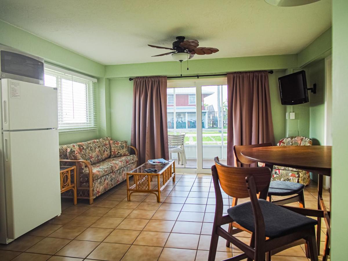 Ragged Edge Resort & Marina Islamorada Exterior photo
